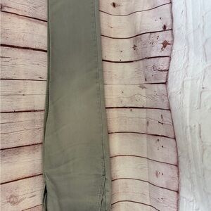 Levi's Men's Sage Green Chinos